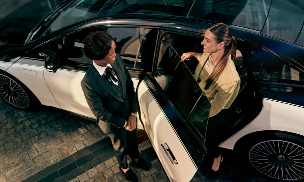 THE REGION’S FIRST ALL ELECTRIC LUXURY GLOBAL CHAUFFEUR SERVICE IS NOW ...