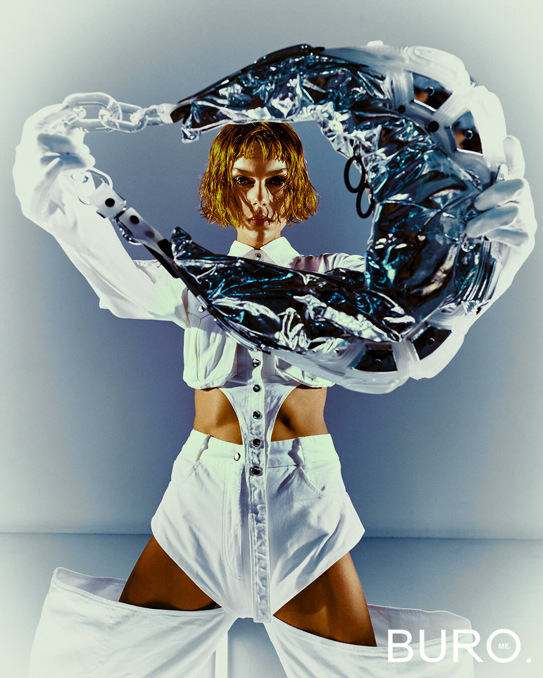 Retrofuturism Revived: From '60s Space-Age to '90s Hacker Chic to Now —  Virtual Fashion