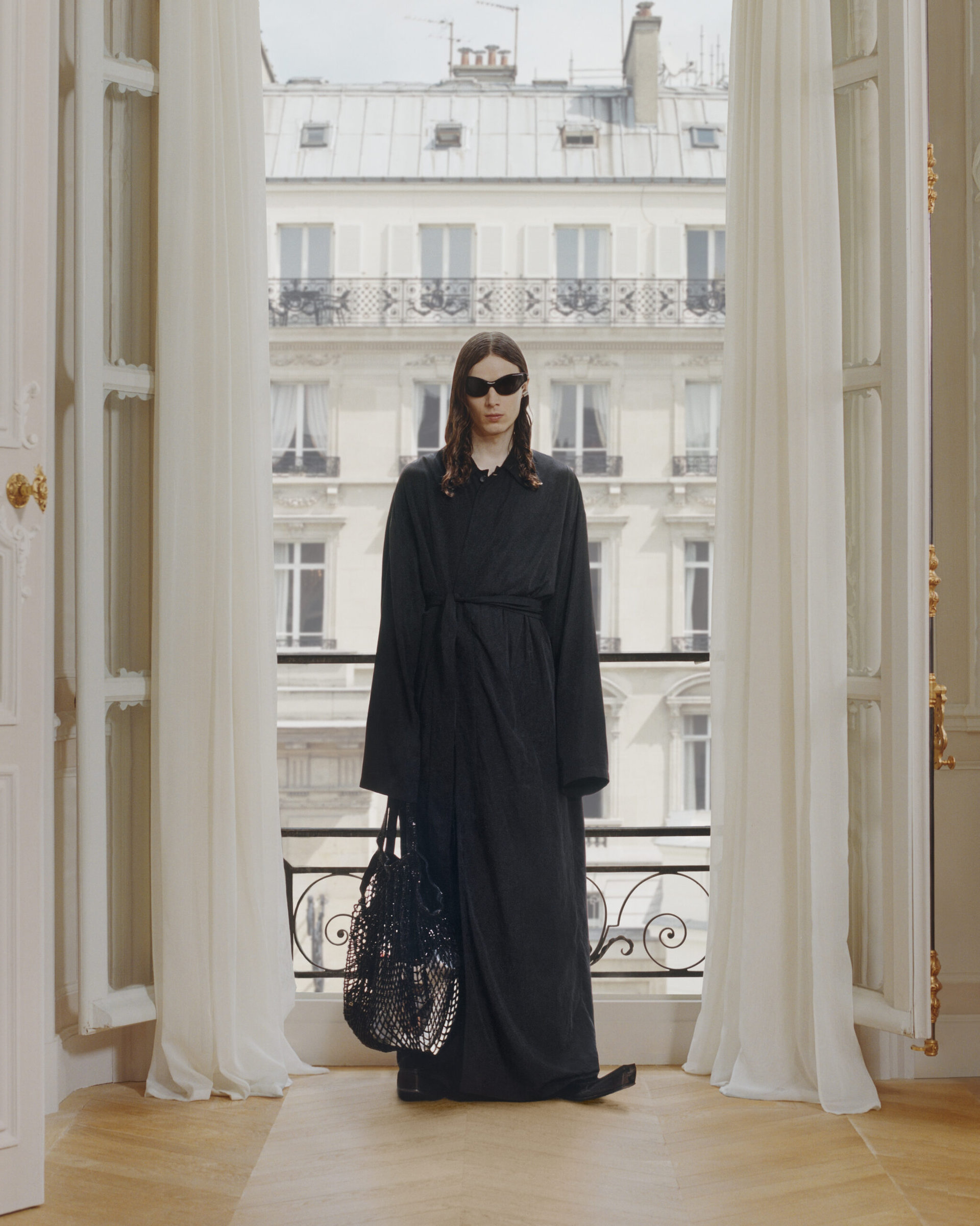 Balenciaga Spring 24: A Time-Lapse through Paris Streets