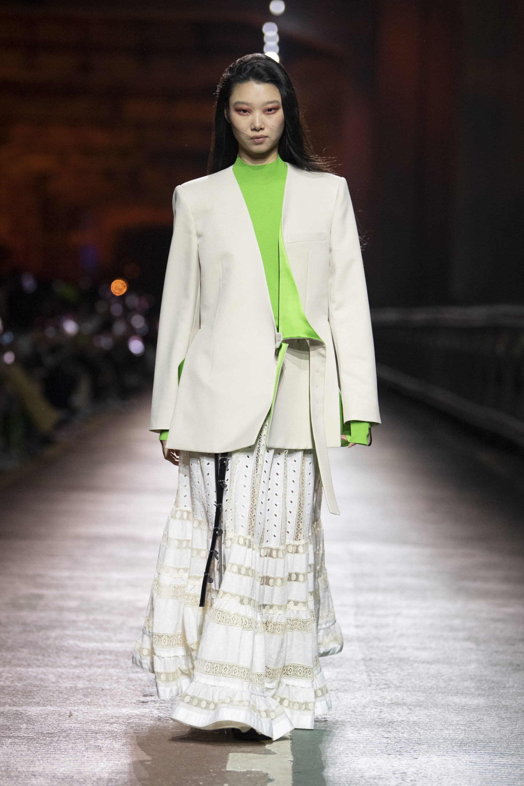 Louis Vuitton Womenswear Pre Fall 2023 Collection Takes Seoul