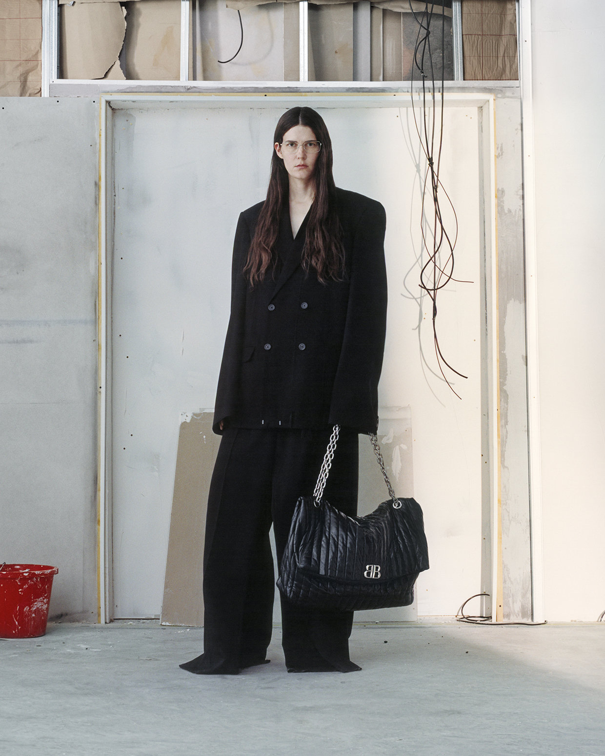 Balenciaga reinvents an iconic handbag design - Buro 24/7