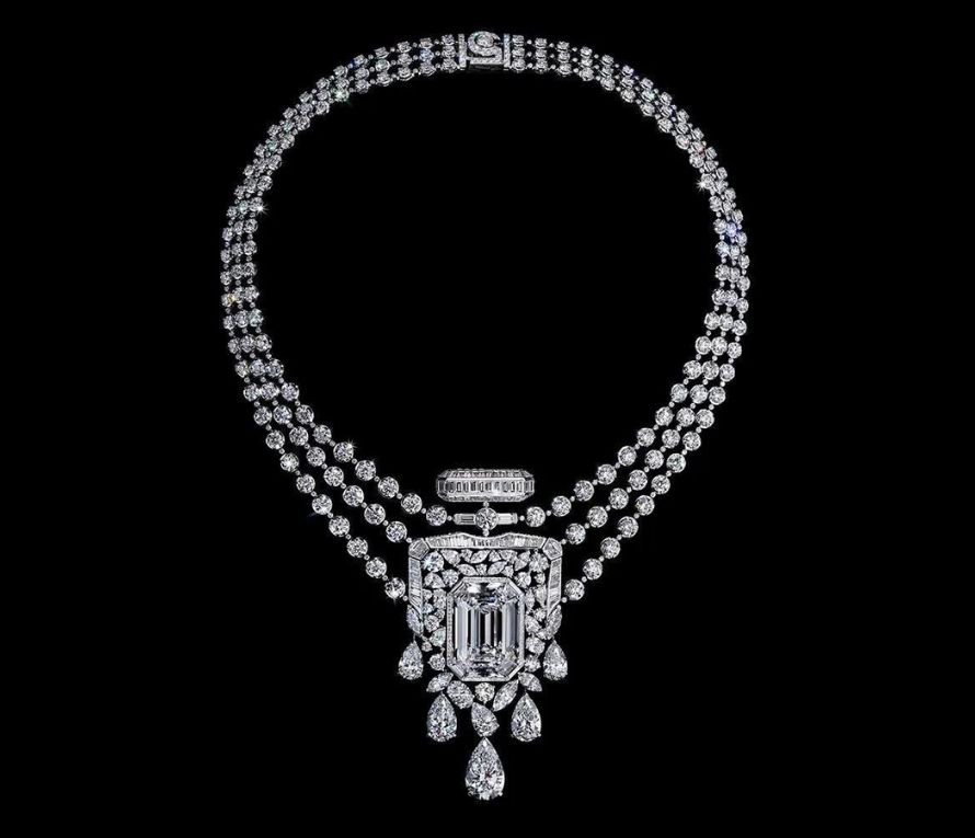 Chanel 'N°5' High Jewelry