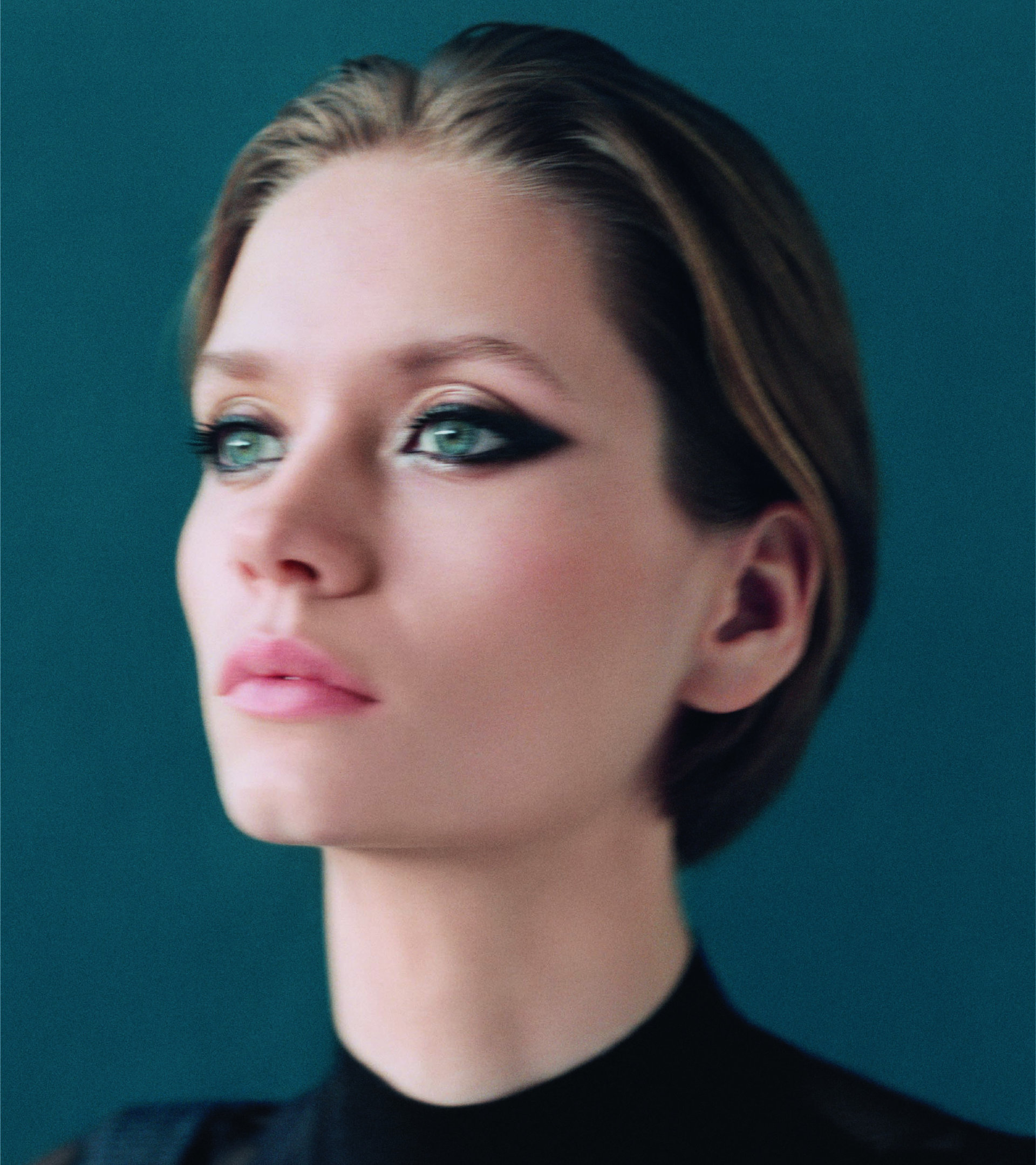 Hermès Beauty Debuts Le Regard Eyeshadow Line - V Magazine