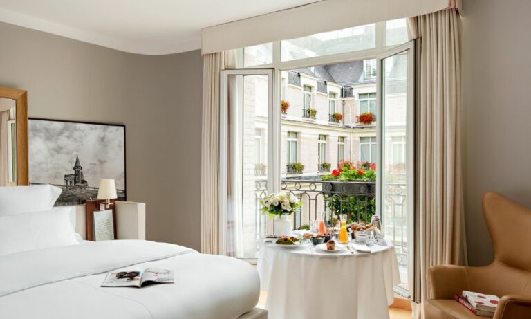 Le Royal Monceau Raffles Paris