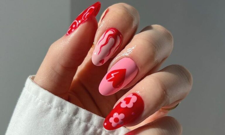 Valentine's Nail Art