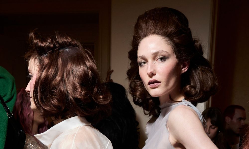 bouffant hairstyle 2024