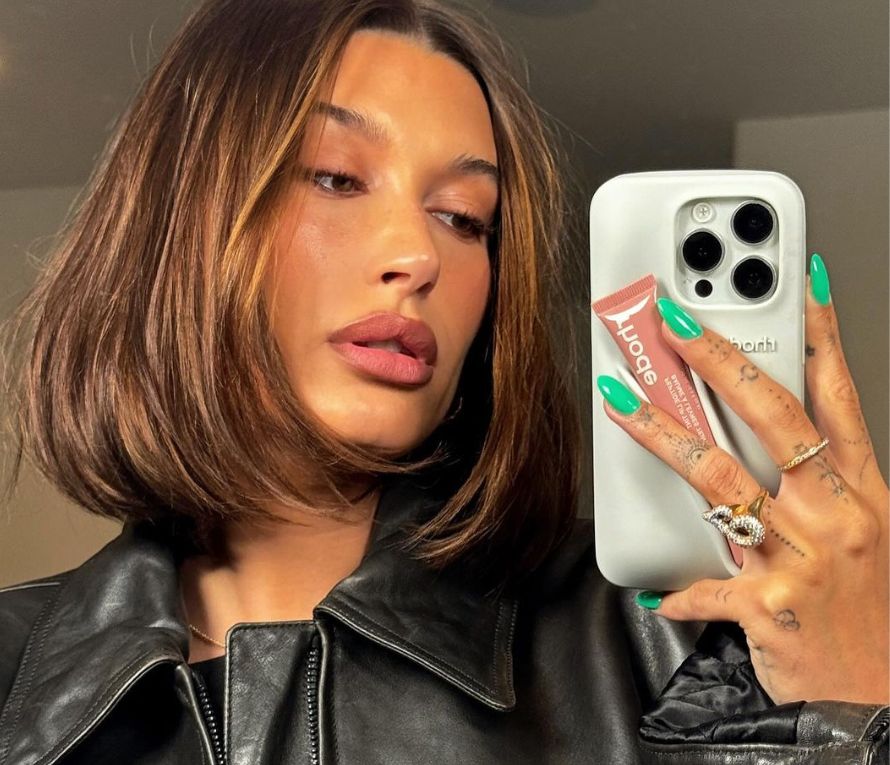 glow-in-the-dark manicure Hailey Bieber