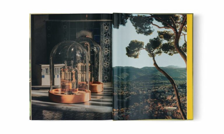 Louis Vuitton a perfume atlas