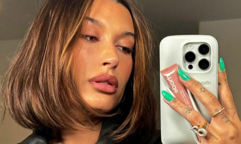 glow-in-the-dark manicure Hailey Bieber