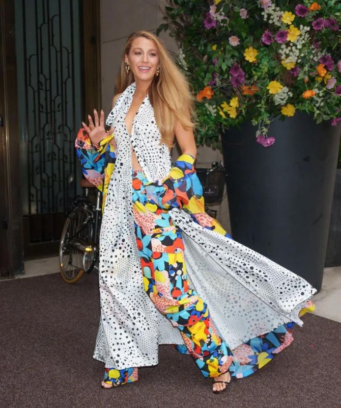 BLAKE LIVELY STYLE