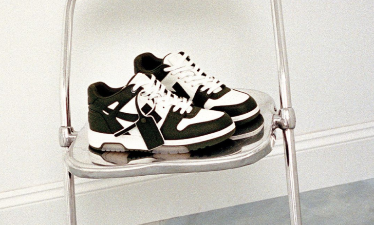 LVMH SELLS OFF-WHITE