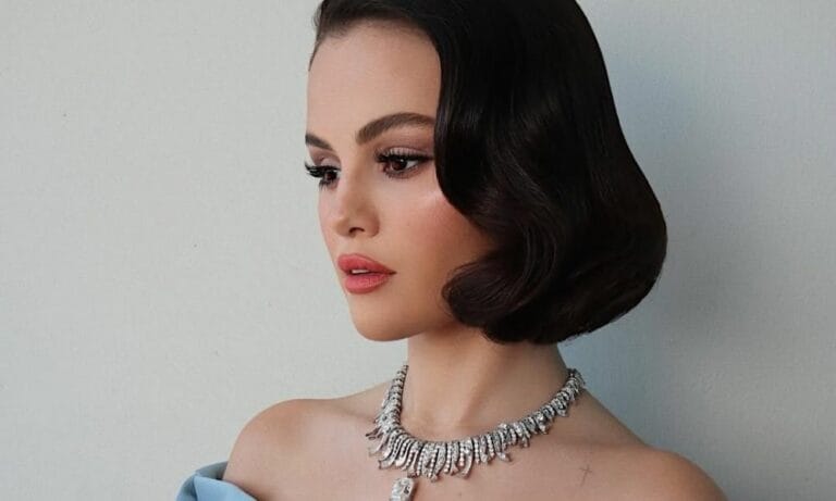 2025 golden globes Selena gomez beauty