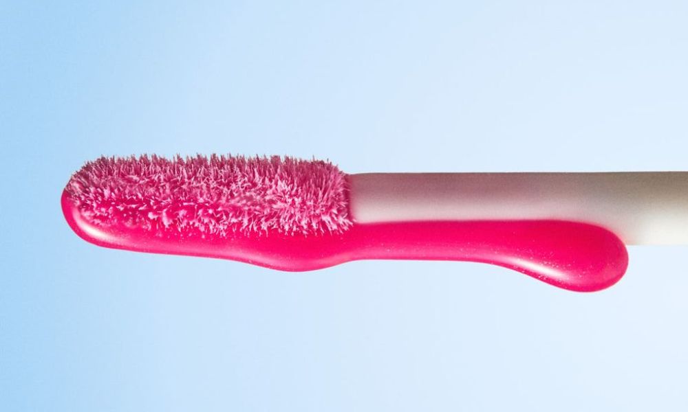 jumbo lip gloss trend TikTok