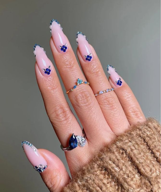 baroque nails