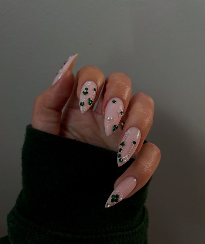 baroque nails