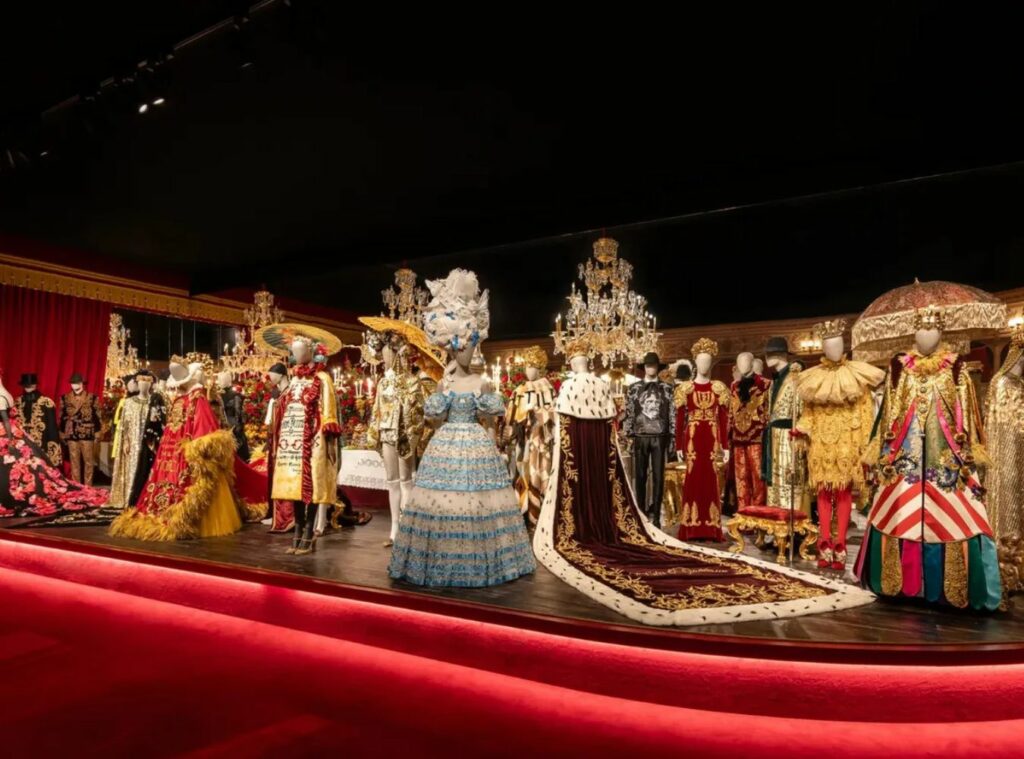 fashion exhibitions 2025