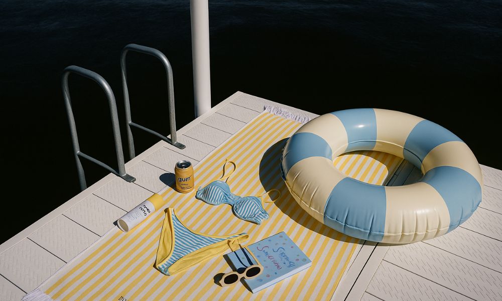 night swimming dubai summer 2025