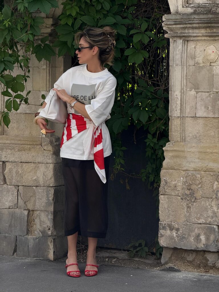 scarf trend summer 2025
