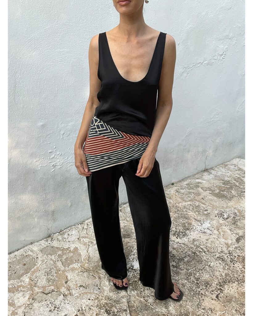 scarf trend summer 2025