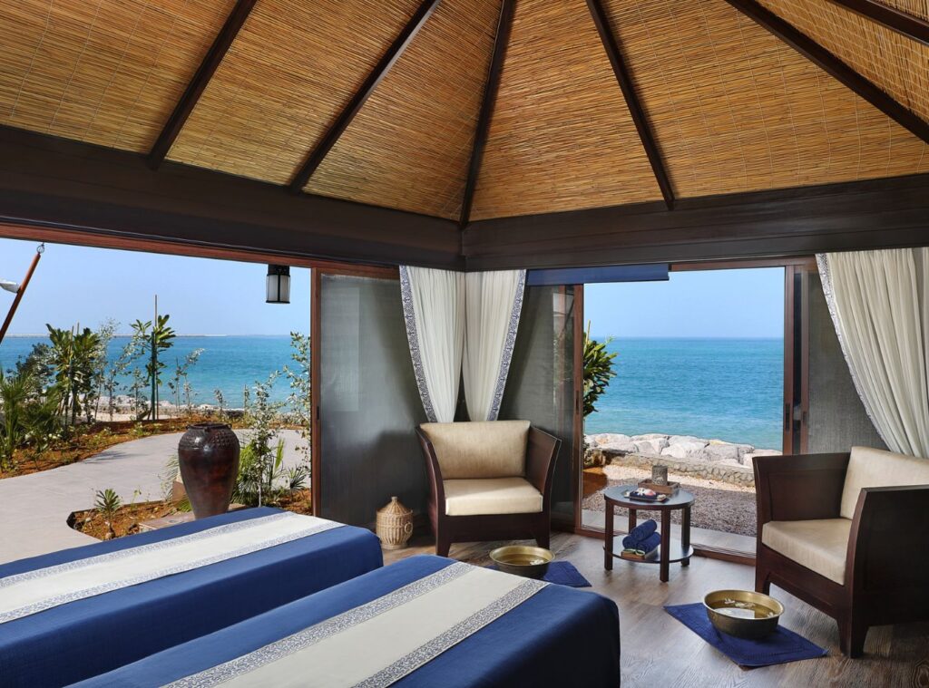 Ritz-Carlton Al Hamra Beach