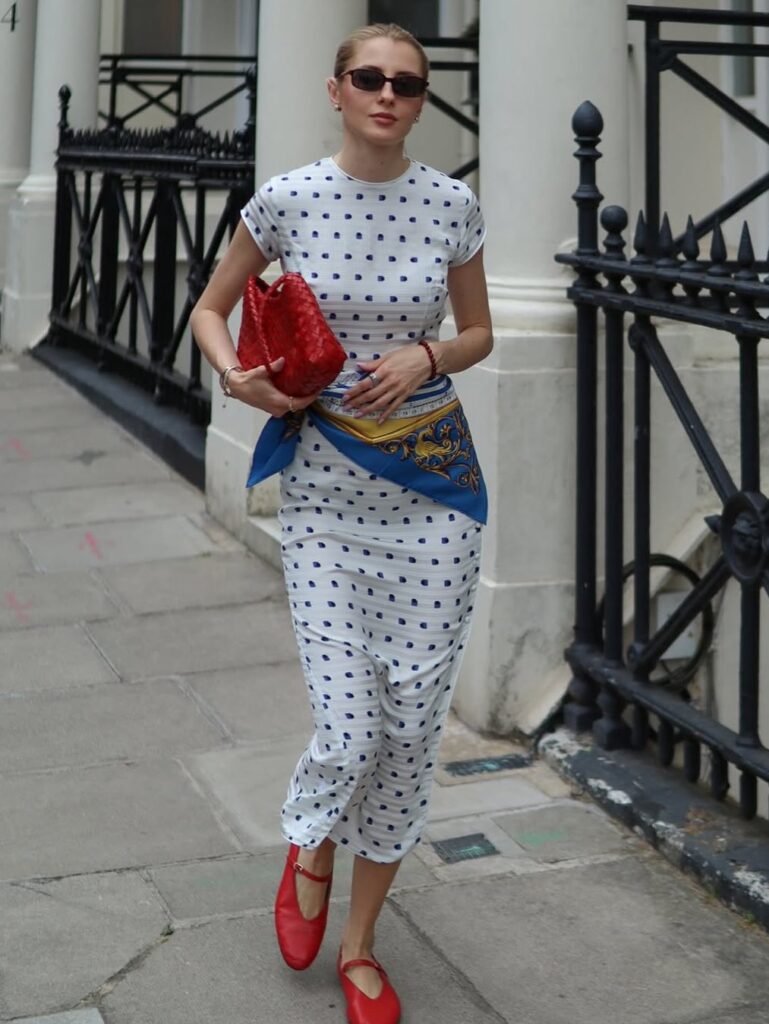 scarf trend summer 2025