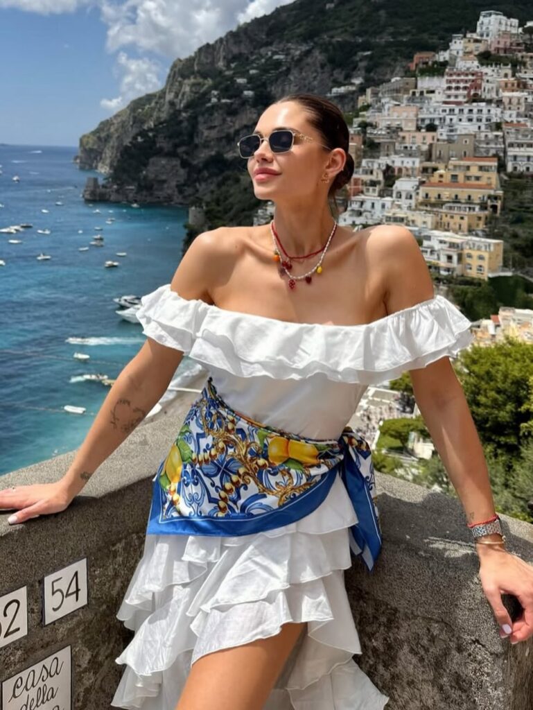 scarf trend summer 2025