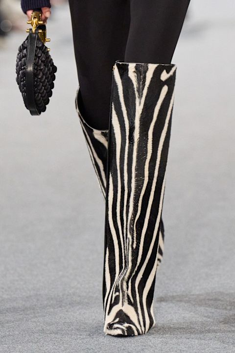 fall winter 2025 trends animal print shoes