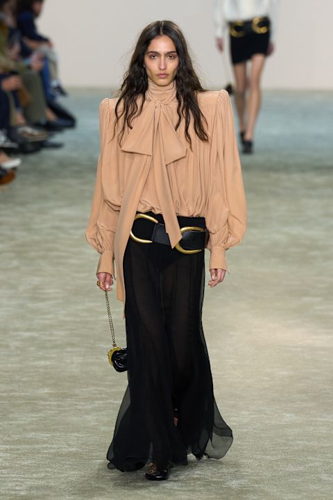 fall winter 2025 trends collars
