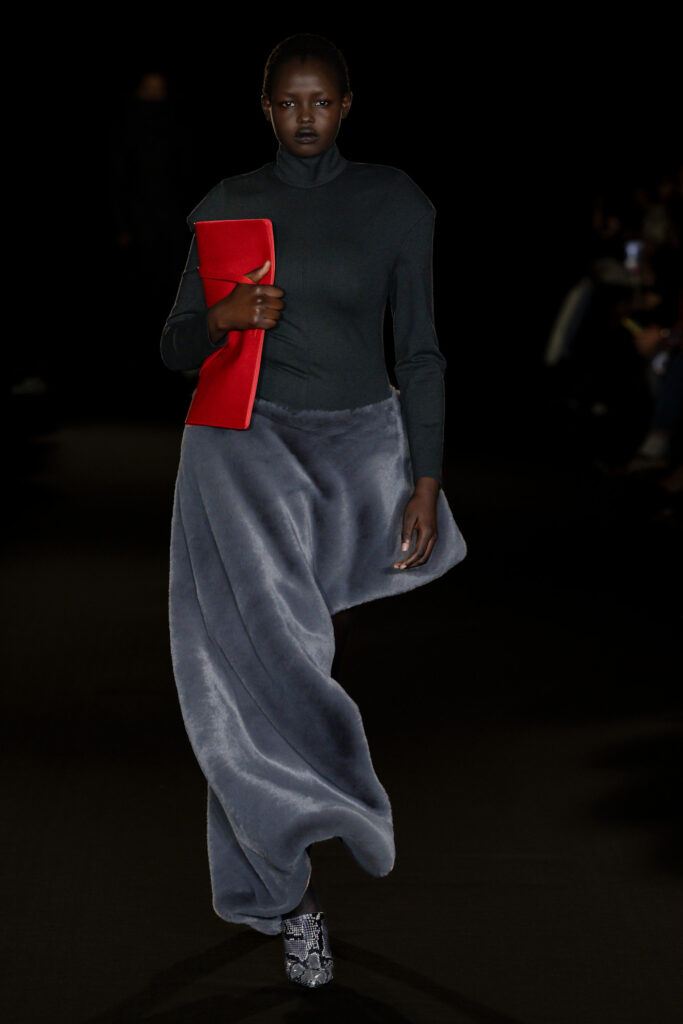 fall winter 2025 trends clutch bags