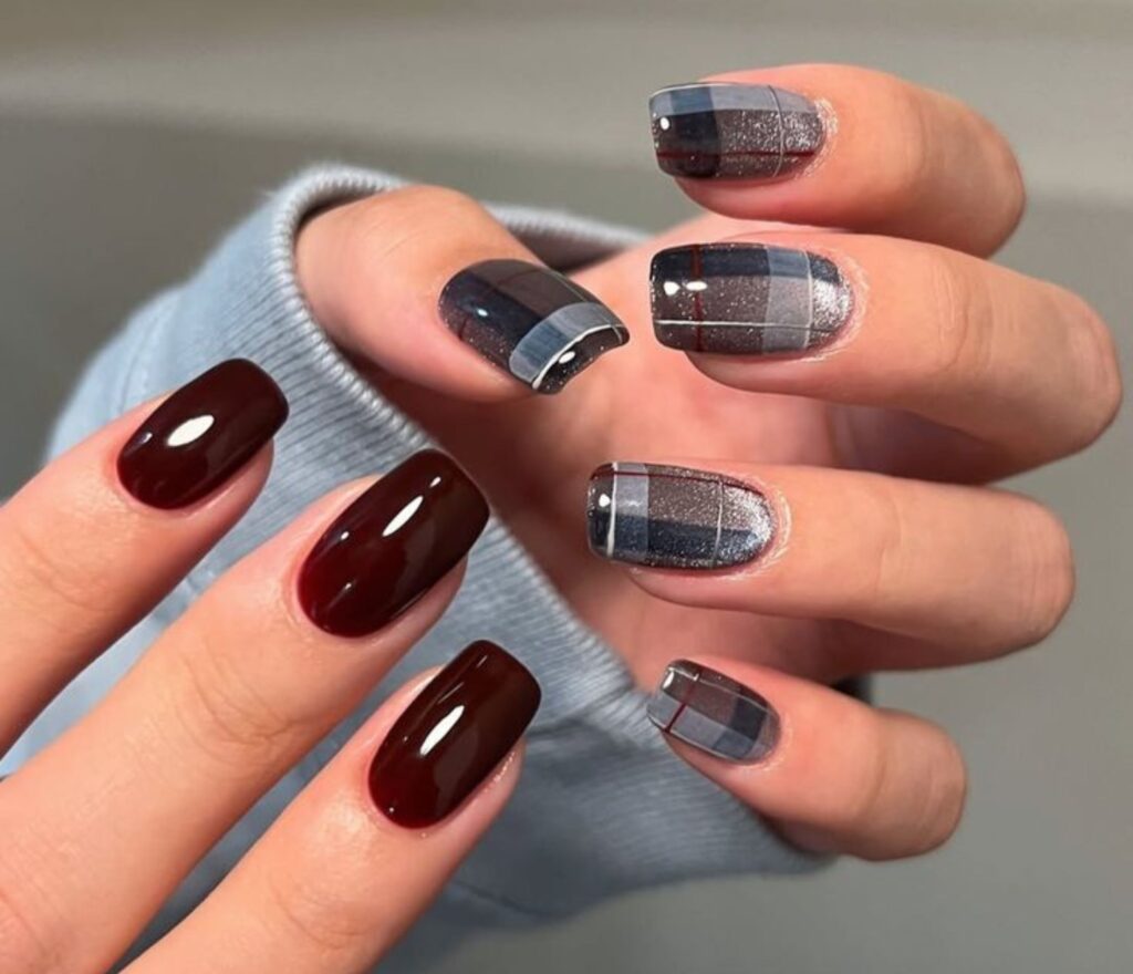 PLAID NAILS