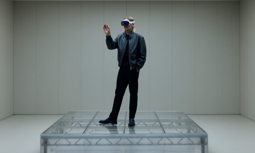 Fernando Alonso BOSS Apple Vision Pro