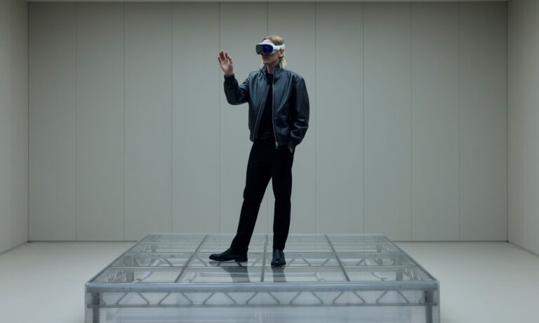 Fernando Alonso BOSS Apple Vision Pro
