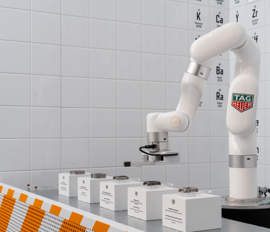 TAG HEUER UNVEILS ROBOTIC DEMONSTRATIONS AT DWW: HERITAGE DIRECTOR NICHOLAS BIEBUYCK TELLS US ABOUT IT.