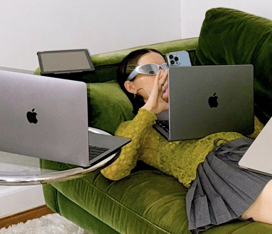 THE BUSY LIFE ILLUSION: WHY EVERYONE WANTS TO LOOK OVERWHELMED (AND WHY INSTAGRAM LOVES IT).