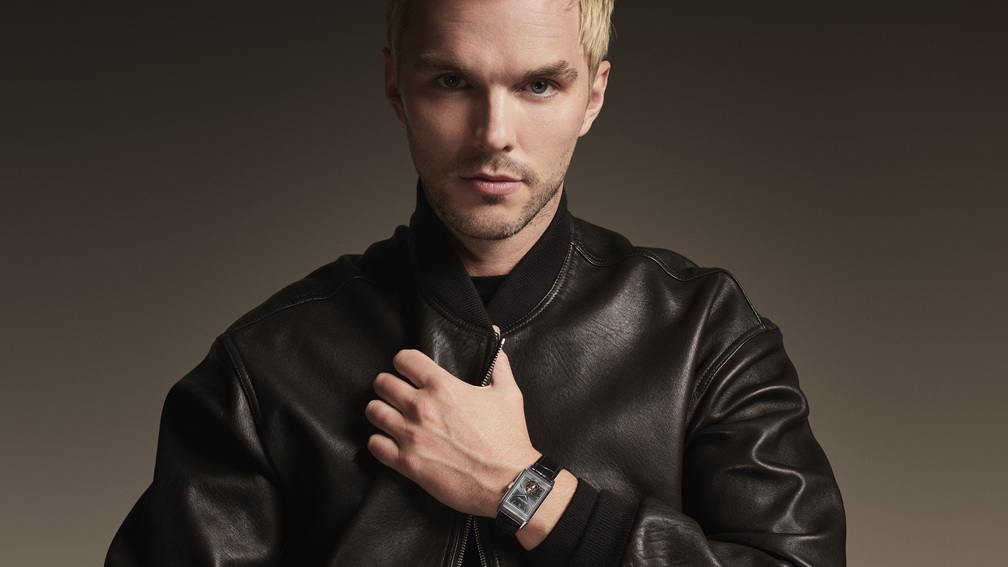 JAEGER-LECOULTRE: CAPTURING THE HOUR NO ONE SEES.