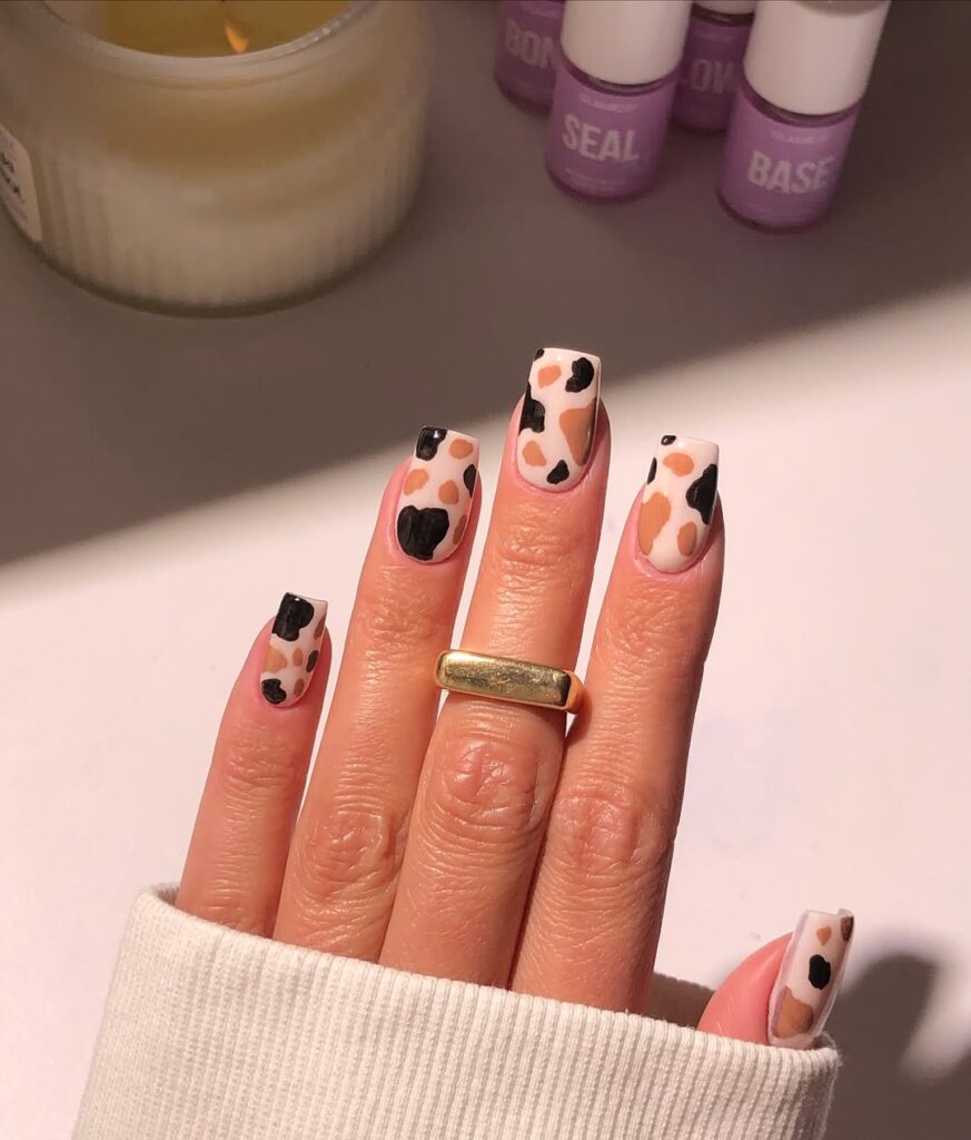 animal print nails