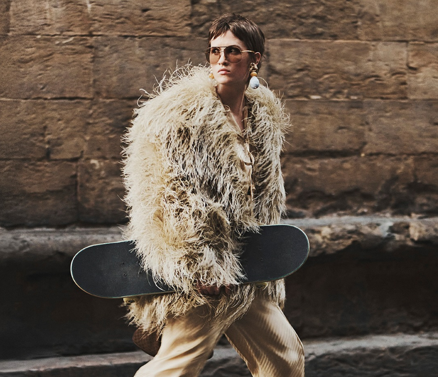 Главные межсезонные коллекции 2026 года: ботаника, история, ремесло и поэзия от ведущих домов.