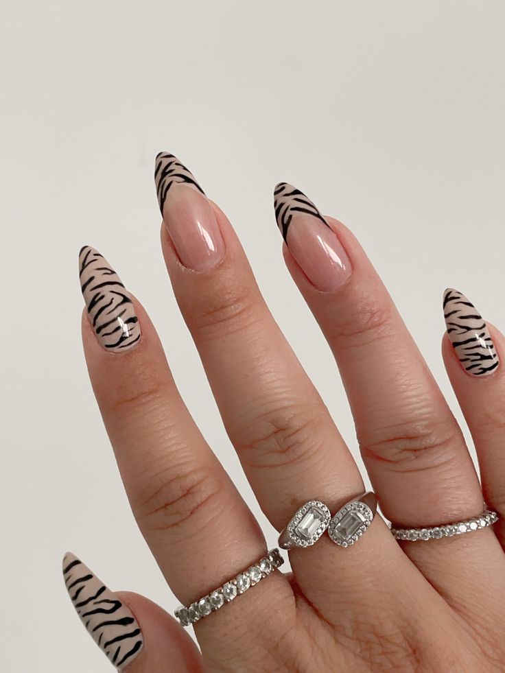 animal print nails