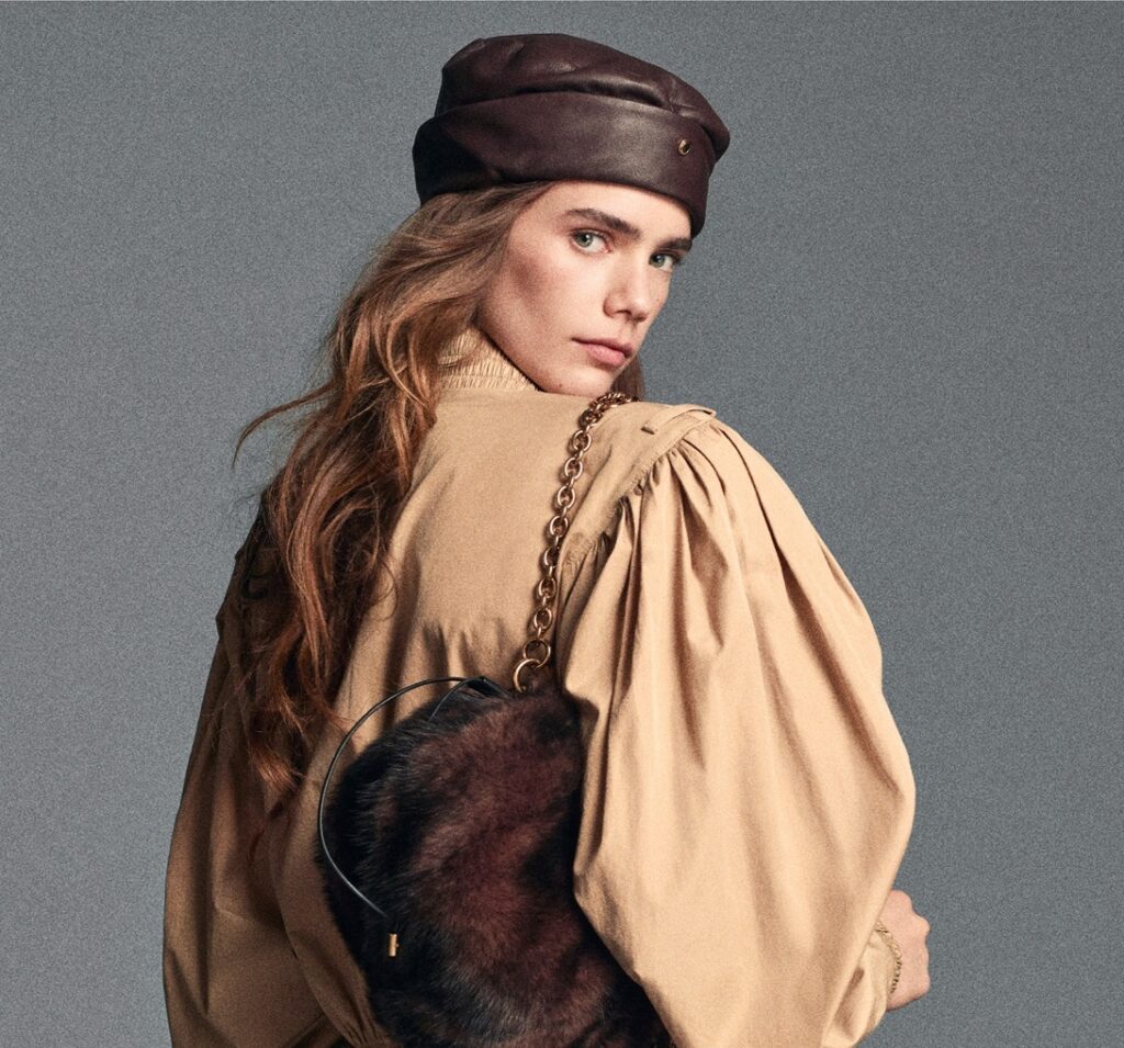 CHLOÉ’S BOLD NEW FALL COLLECTION IS MARVELOUS, AND I CAN’T WAIT FOR IT TO BE OUT.