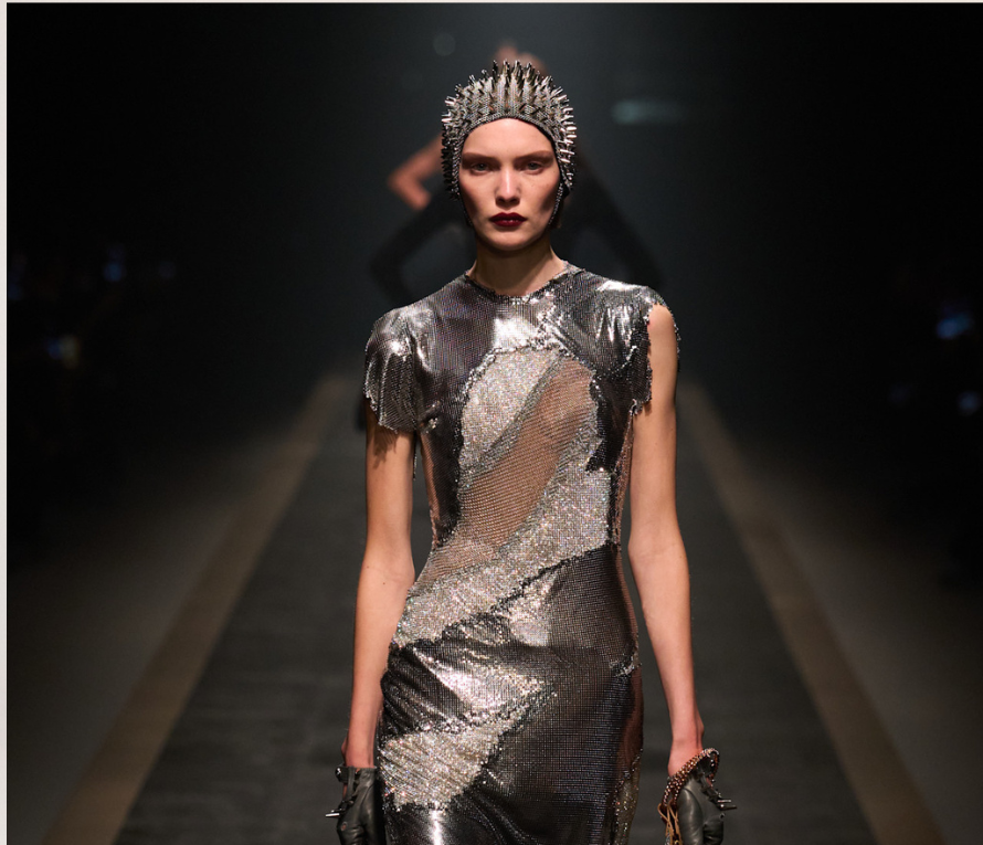 WHY THE REAL FLEX IN 2026 ISN’T PRICE, IT’S HOW YOU STACK, CLASH, AND REWEAR.