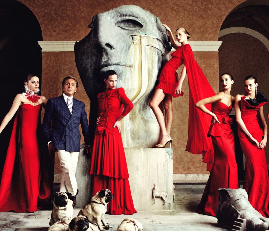 VALENTINO GARAVANI, A LIFE AND LEGACY CRAFTED IN COUTURE.