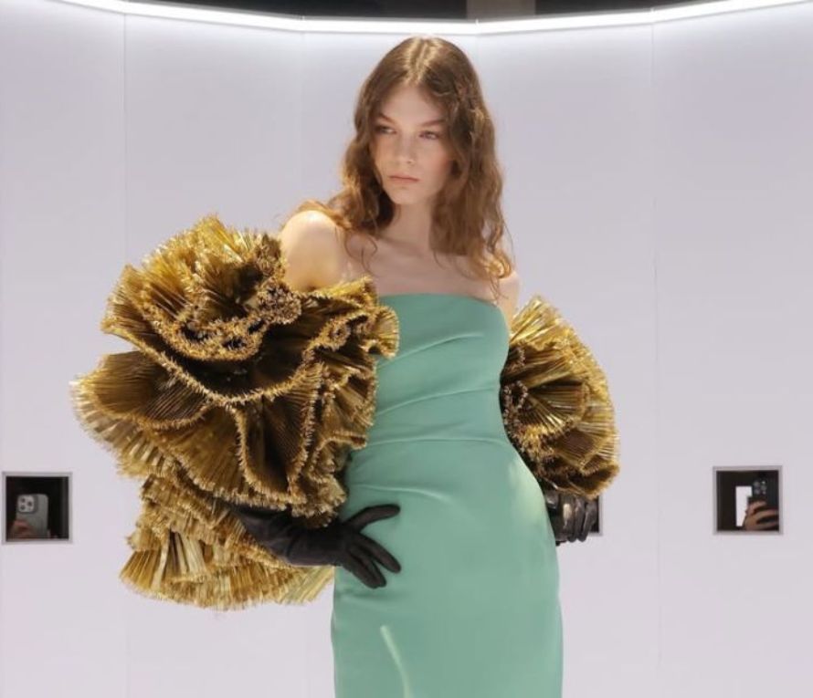 WE NEED TO TALK ABOUT ALESSANDRO MICHELE’S SENTIMENTAL TRIBUTE TO VALENTINO GARAVANI.