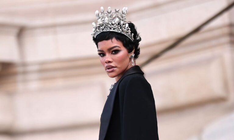 schiaparelli couture show