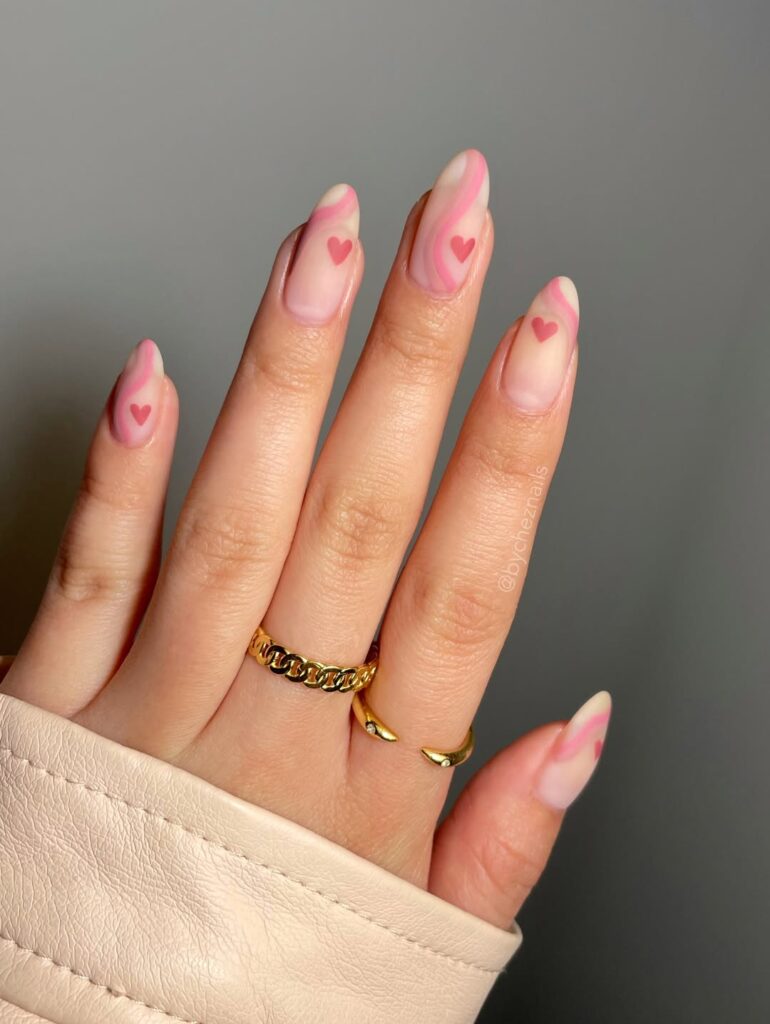 Valentine’s Day nails