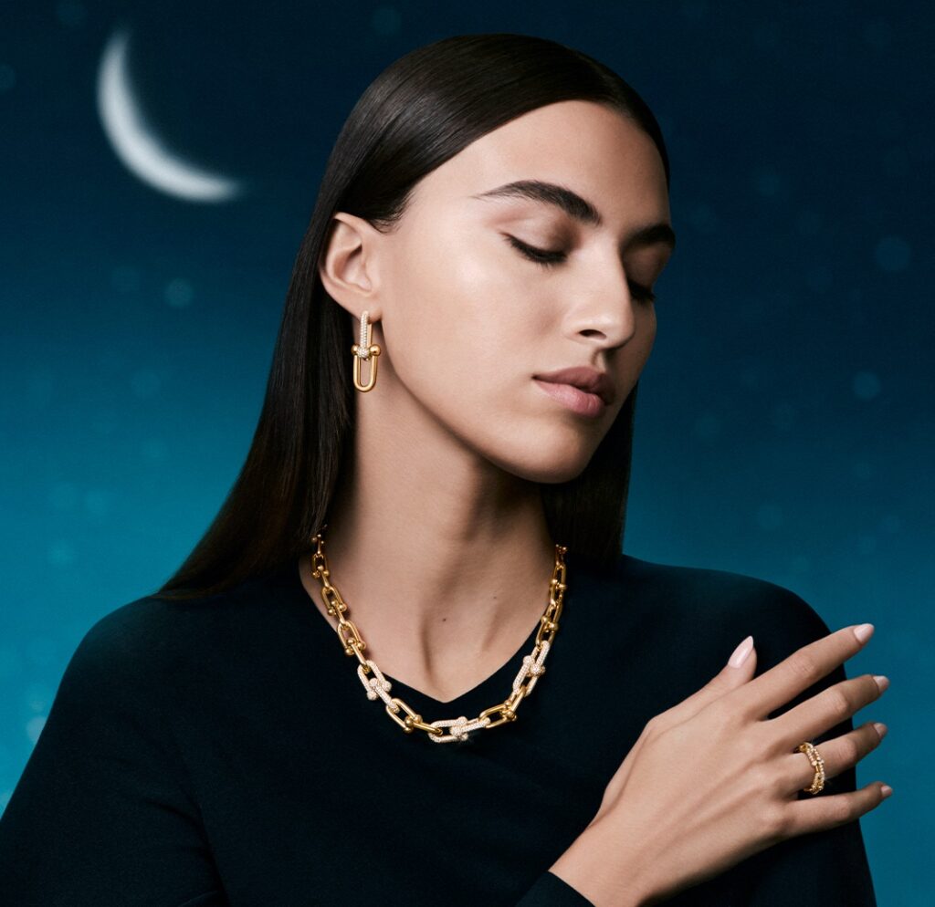 JEWELRY MEETS THE NIGHT SKY IN TIFFANY & CO.’S RAMADAN CAMPAIGN.