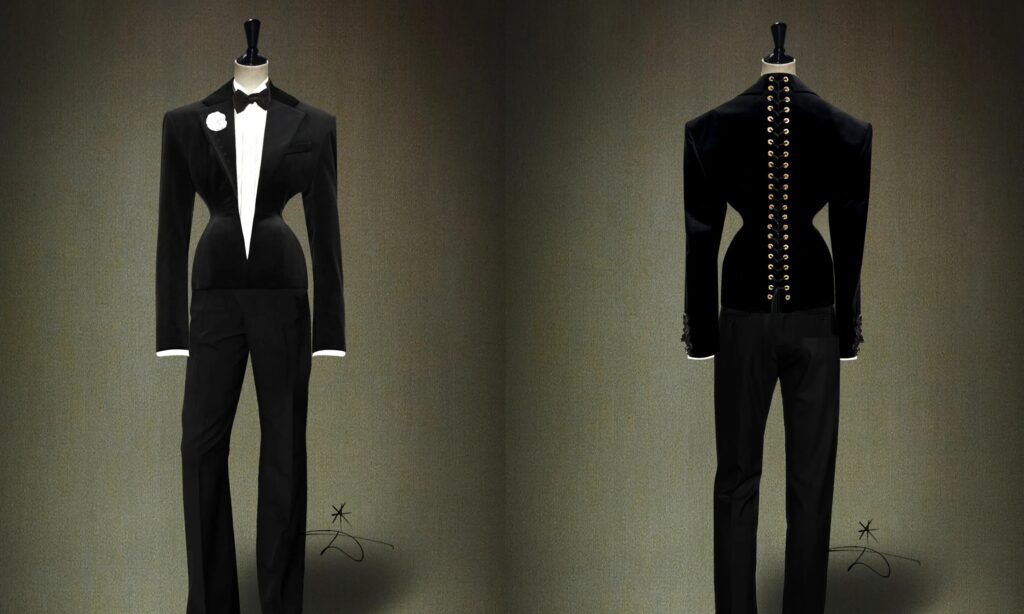 BAD BUNNY SCHIAPARELLI