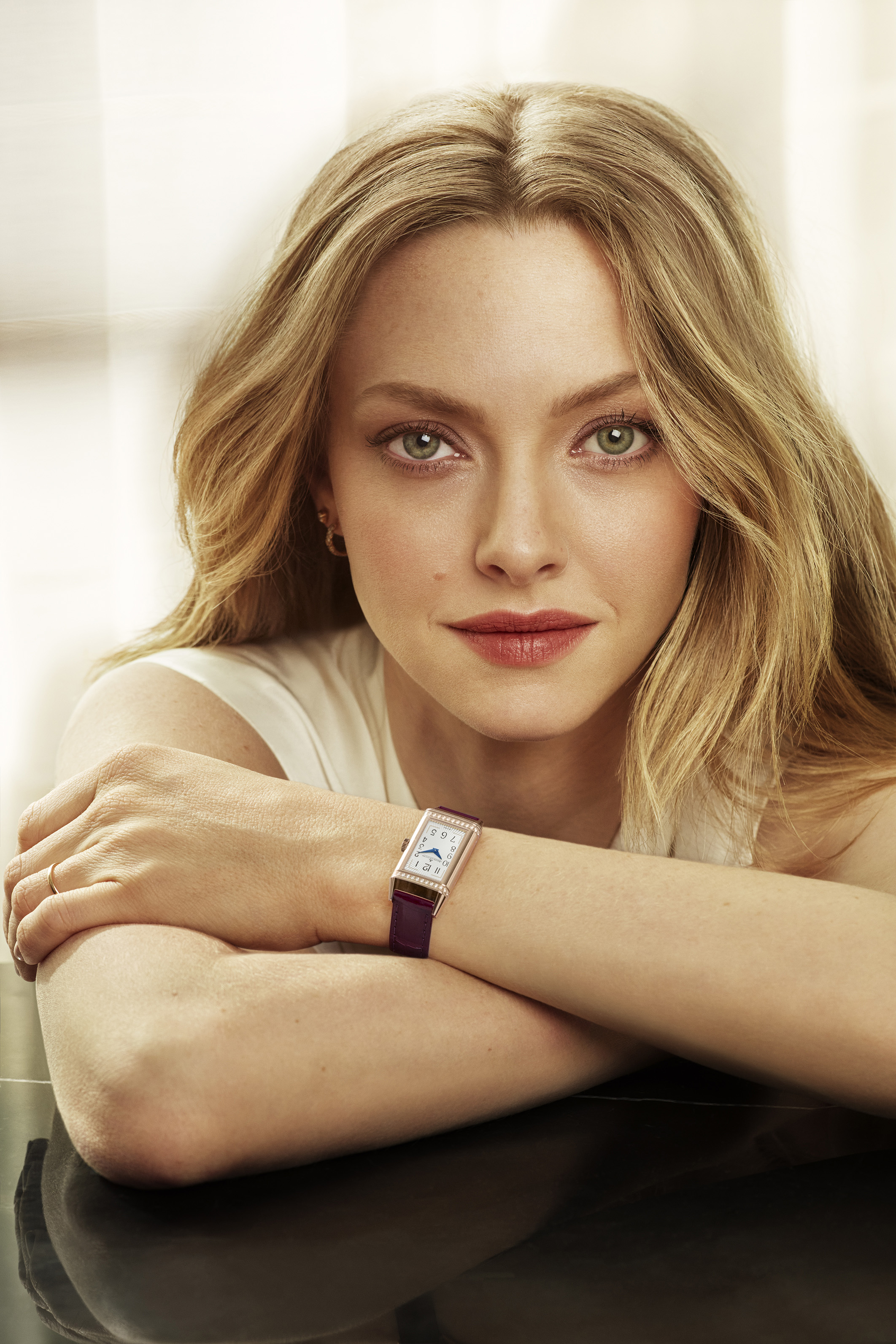 Amanda Seyfried celebrates 90 years of Jaeger LeCoultre s Reverso