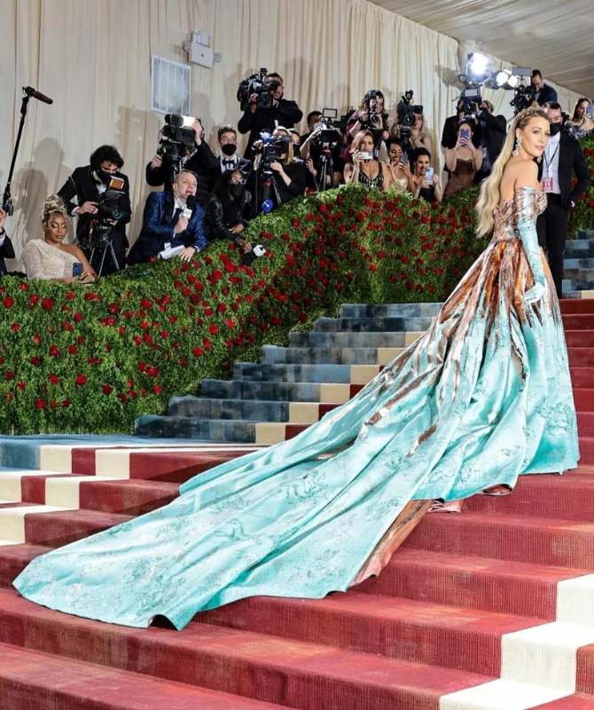 Blake Lively's Met Gala Dress Was An Ode To New York