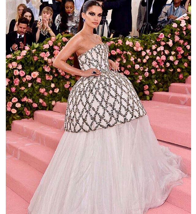 Sara Sampaio wears August Getty Atelier to the 2019 Met Gala