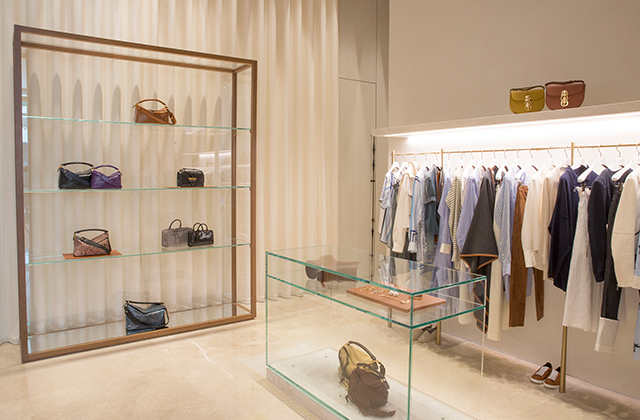 Loewe Opens Its First Store In The Avenues Mall, Kuwait - MOJEH